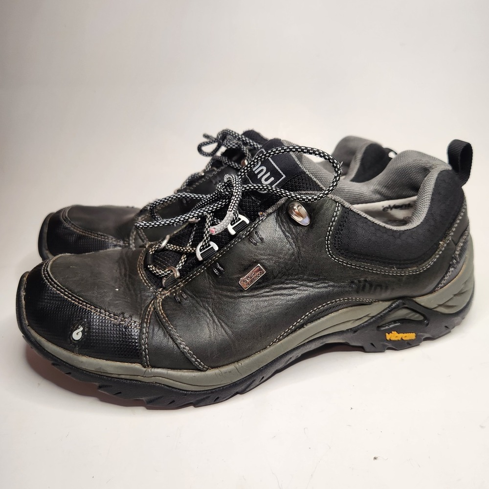 AHNU Montara ll Waterproof Leather Hiking Shoes Black Vibram Sole Womens 9.5